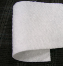 美國純棉漂白鋪棉 Warm&White BT02-2413, BT02-2423, BT02-2492, BT02-2482, BT02-2442, BT02-2451 是拚布被最佳鋪棉選擇.