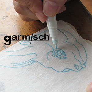 Sew Mate 燒烙筆每組產品均附有轉寫襯與水消筆，方便轉寫圖案. 